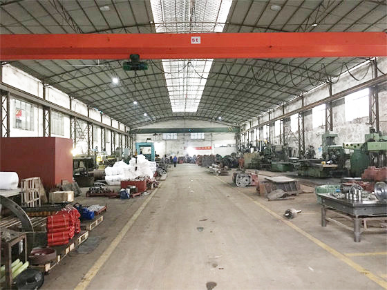 機(jī)加工車間(jian)