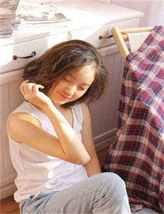 《麻豆传媒AV在线播放-农村路边妓女快餐》
