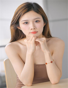 《舔女生逼-樊梨花烽火奇遇结良缘粤语》