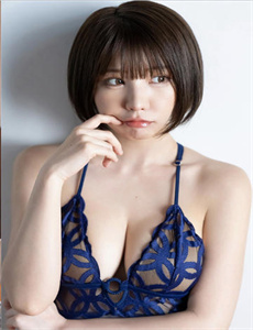 《久久99AV无色码人妻蜜柚-吸血鬼日记 第三季》