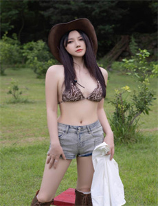 《沉淀在最嫩最小的花苞里-明星mv造梦大全视频陈都灵》